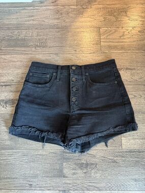 Madewell High-Rise Black Denim Button-Fly Women's Shorts, size 27